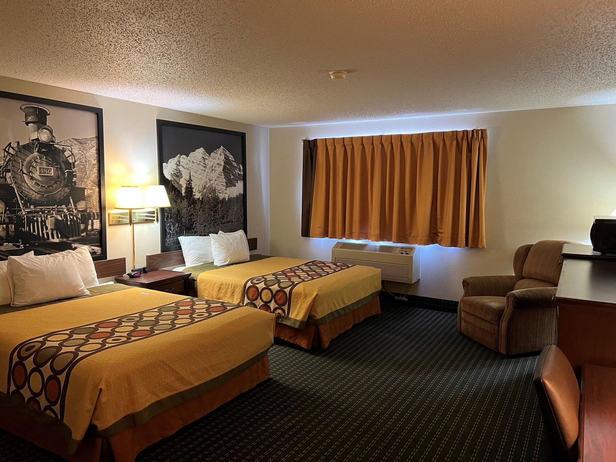 Super 8 By Wyndham Trinidad Hotell Exteriör bild