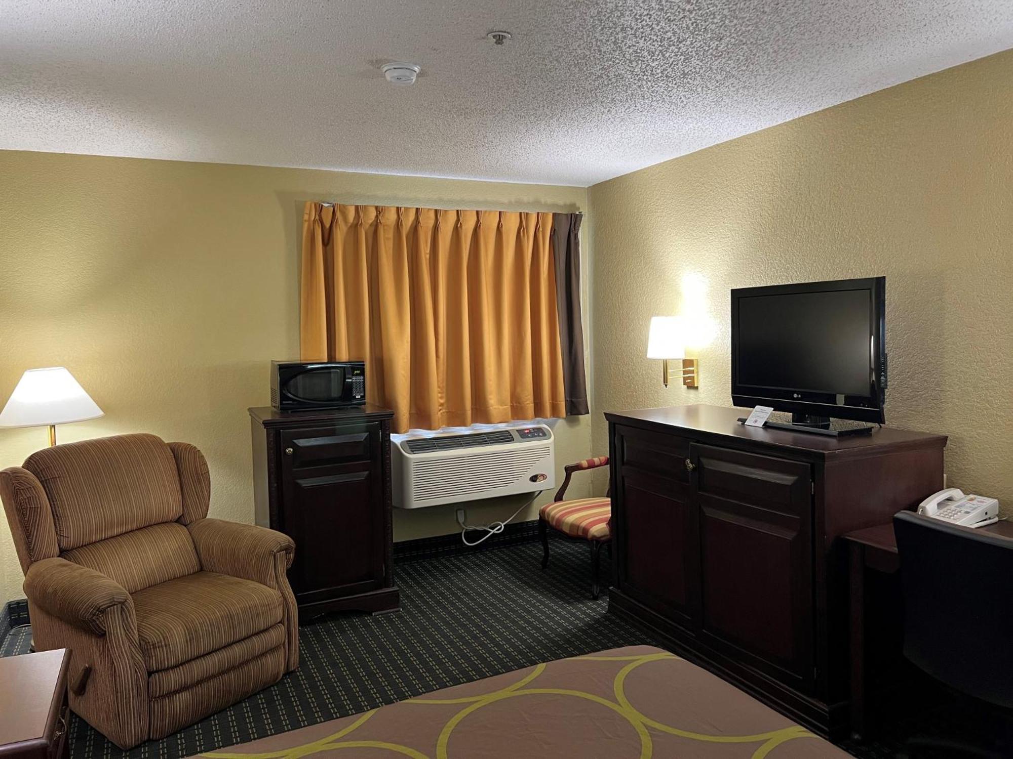 Super 8 By Wyndham Trinidad Hotell Rum bild